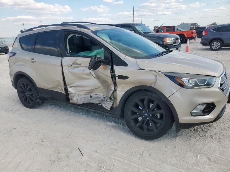 Photo 4 from auction – 2017 FORD ESCAPE TIT with VIN 1FMCU0J97HUD53026