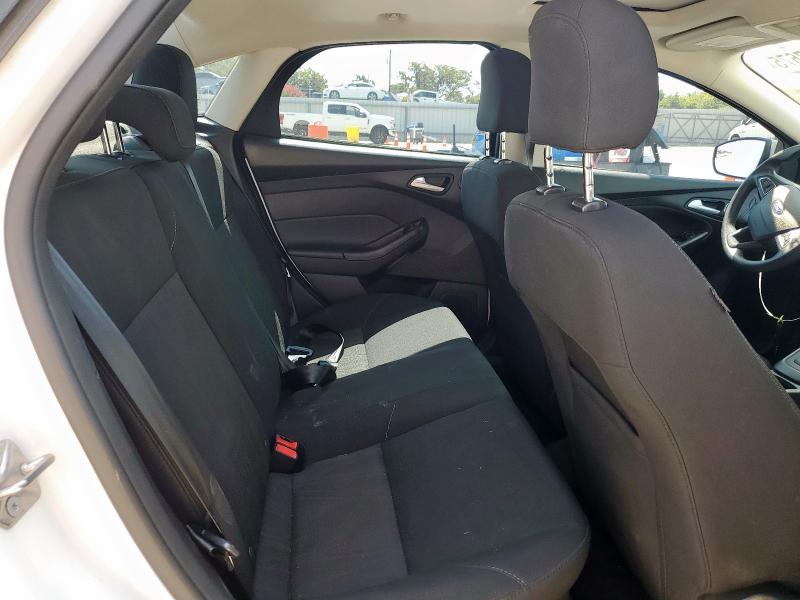 Photo 10 from auction – 2017 FORD FOCUS SEL with VIN 1FADP3H26HL324252
