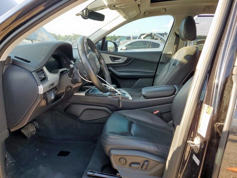 Photo 7 from auction – 2019 AUDI Q7 PREMIUM with VIN WA1LHAF70KD044912