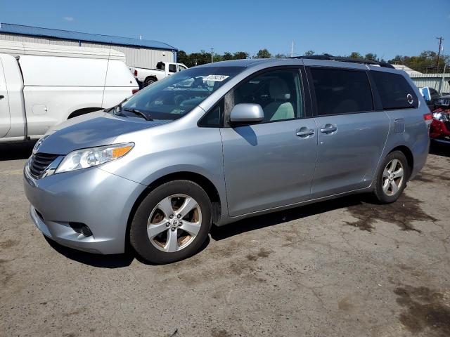 TOYOTA SIENNA LE 2011 with VIN 5TDKK3DC6BS044576 - Photo from auction