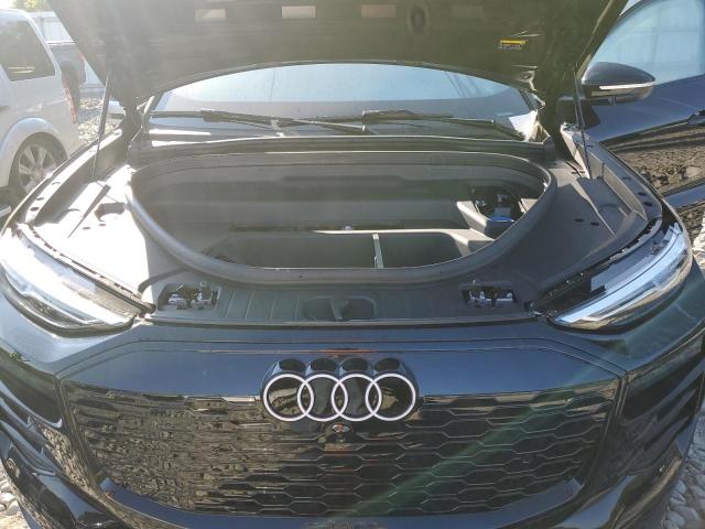 Zdjęcie 12 z aukcji – 2025 AUDI Q6 E-TRON z VIN WA114BGF2SA038738