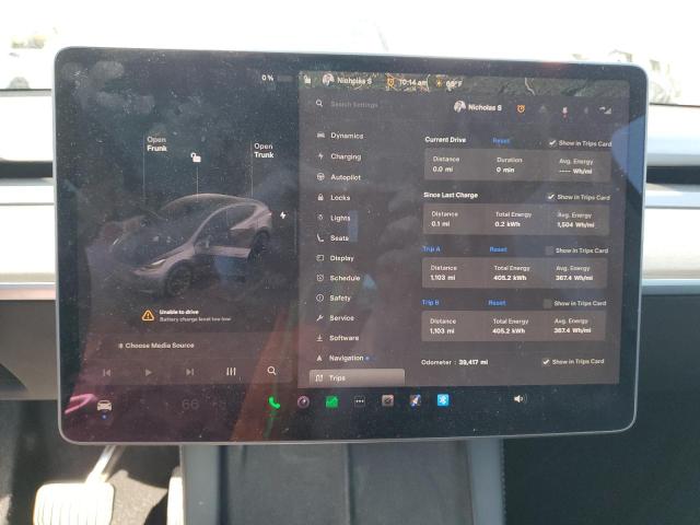 Photo 9 from auction – 2022 TESLA MODEL Y with VIN 7SAYGDEE8NF387001