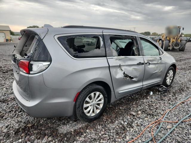 Photo 3 from auction – 2017 CHRYSLER PACIFICA T with VIN 2C4RC1BG4HR578800
