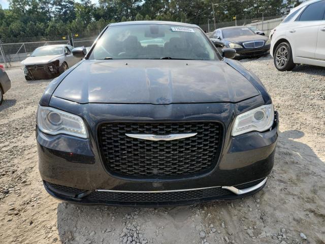Photo 5 from auction – 2016 CHRYSLER 300 LIMITE with VIN 2C3CCAAG2GH343859