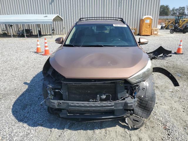 Photo 5 from auction – 2017 HYUNDAI TUCSON LIM with VIN KM8J33A45HU412896