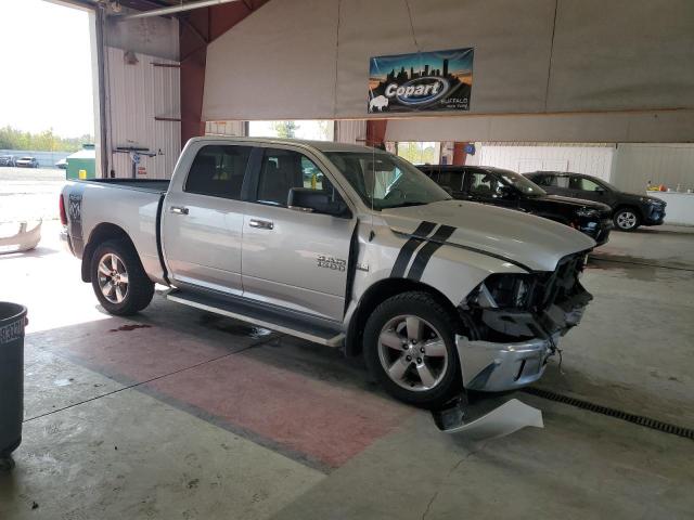 Photo 4 from auction – 2016 RAM 1500 SLT with VIN 3C6RR7LT1GG163720