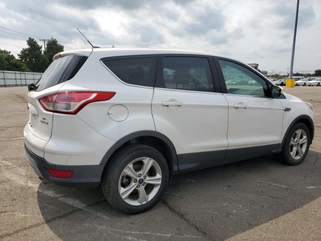 Photo 3 from auction – 2015 FORD ESCAPE SE with VIN 1FMCU0GX0FUA40094