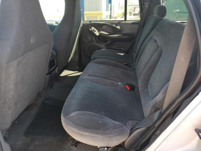 Photo 10 from auction – 2002 FORD EXPEDITION with VIN 1FMEU15W52LA89445