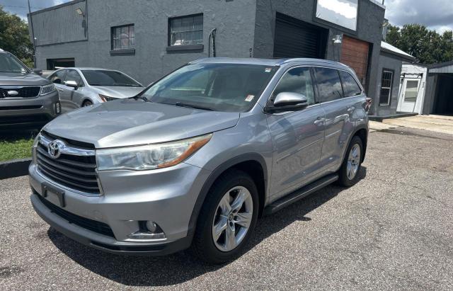 Photo 2 from auction – 2016 TOYOTA HIGHLANDER with VIN 5TDDKRFH9GS255492