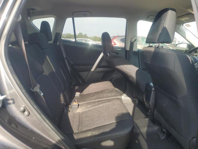 Photo 11 from auction – 2018 TOYOTA RAV4 LE with VIN JTMBFREV2JJ218470
