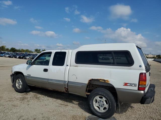 Photo 2 from auction – 2000 CHEVROLET SILVERADO with VIN 2GCEK19T9Y1309890