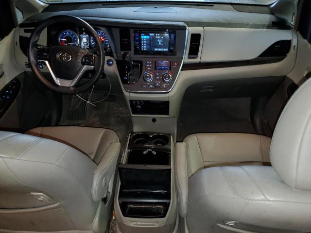Photo 8 from auction – 2017 TOYOTA SIENNA XLE with VIN 5TDDZ3DC8HS159886