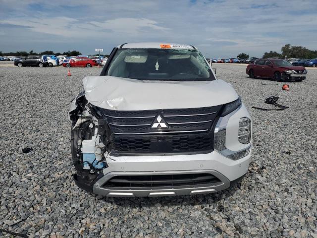 Photo 5 from auction – 2023 MITSUBISHI OUTLANDER with VIN JA4J3UA8XPZ032736