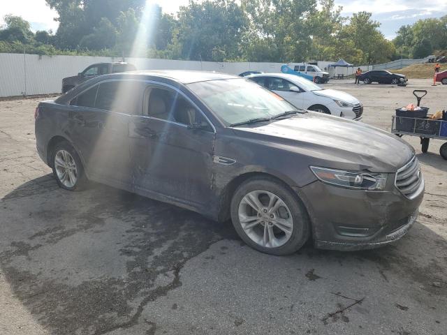 Photo 4 from auction – 2015 FORD TAURUS SEL with VIN 1FAHP2E82FG156975