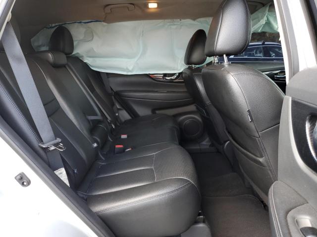 Photo 11 from auction – 2018 NISSAN ROGUE S with VIN 5N1AT2MT5JC827547