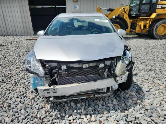 Photo 5 from auction – 2013 TOYOTA PRIUS V with VIN JTDZN3EU5D3252322