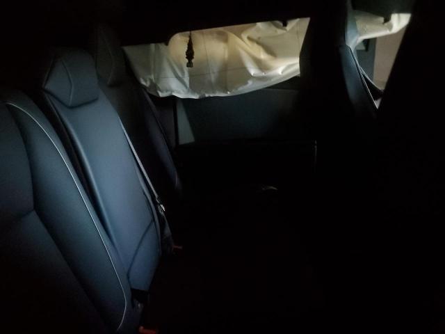 Photo 10 from auction – 2025 TESLA CYBERTRUCK with VIN 7G2CEHED6SA071954