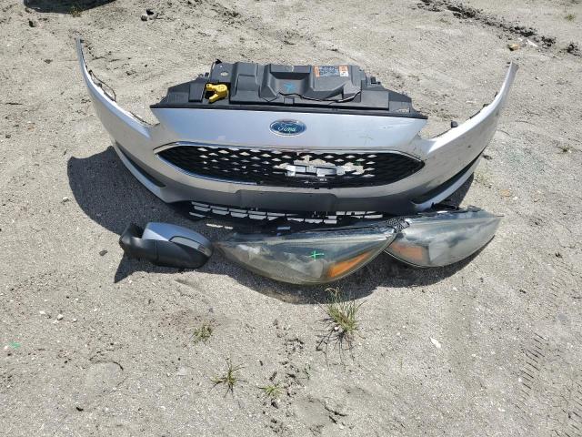 Photo 12 from auction – 2016 FORD FOCUS SE with VIN 1FADP3F22GL330020