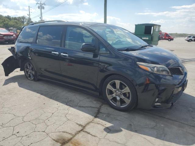 Photo 4 from auction – 2018 TOYOTA SIENNA SE with VIN 5TDXZ3DC1JS961229