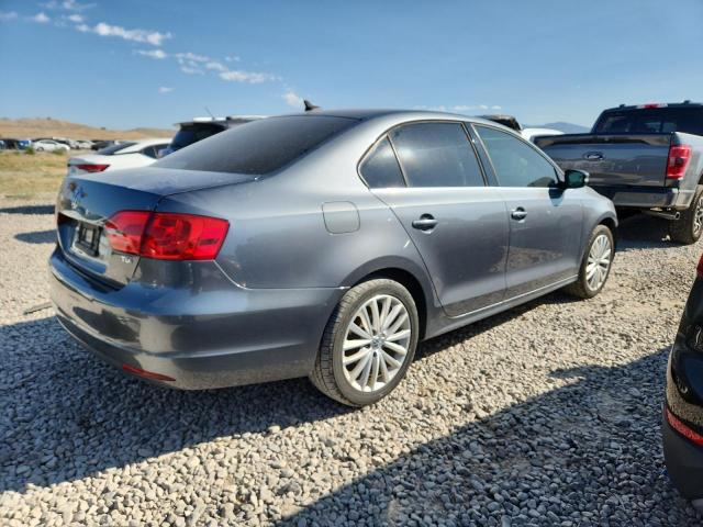 Photo 3 from auction – 2014 VOLKSWAGEN JETTA TDI with VIN 3VWLL7AJ7EM435149