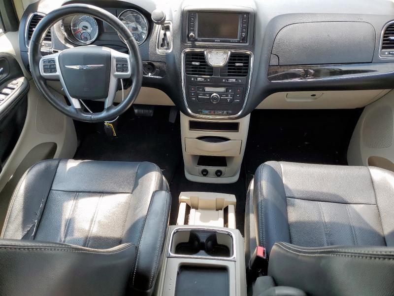 Photo 8 from auction – 2012 CHRYSLER TOWN & COU with VIN 2C4RC1BG8CR293171