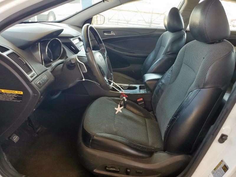 Photo 7 from auction – 2012 HYUNDAI SONATA SE with VIN 5NPEC4AC3CH392069