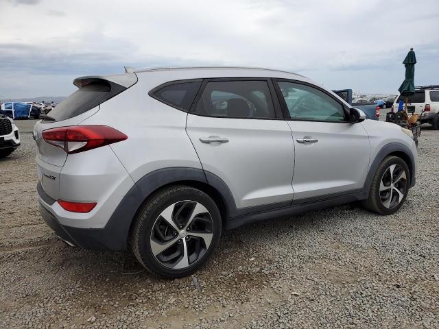 Photo 3 from auction – 2016 HYUNDAI TUCSON LIM with VIN KM8J33A21GU145690