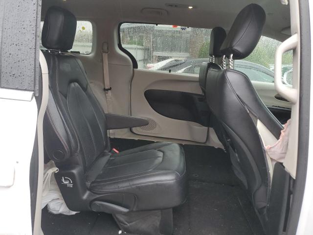 Photo 11 from auction – 2019 CHRYSLER PACIFICA T with VIN 2C4RC1BG3KR561638