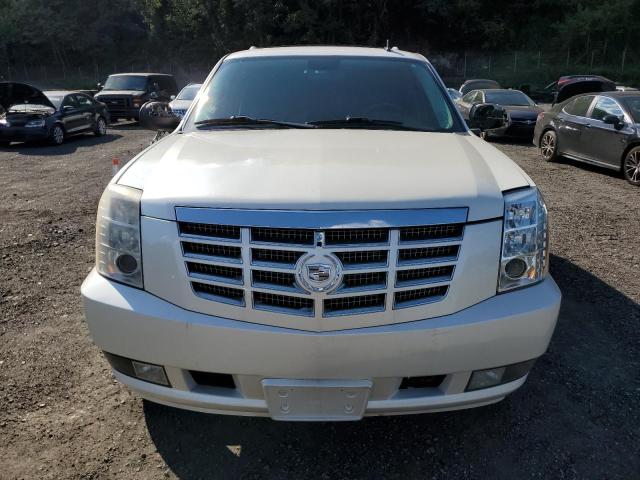 Photo 5 from auction – 2011 CADILLAC ESCALADE L with VIN 1GYS4BEFXBR147179