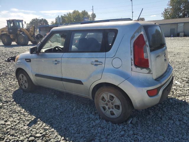 Photo 2 from auction – 2013 KIA SOUL with VIN KNDJT2A56D7499661