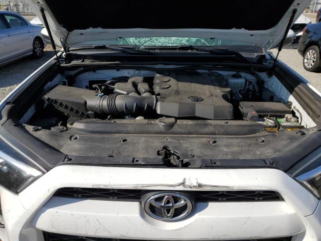 Photo 12 from auction – 2016 TOYOTA 4RUNNER SR with VIN JTEBU5JR8G5298149