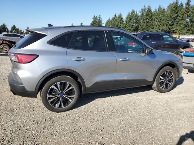 Photo 3 from auction – 2021 FORD ESCAPE SE with VIN 1FMCU9BZ0MUB12468