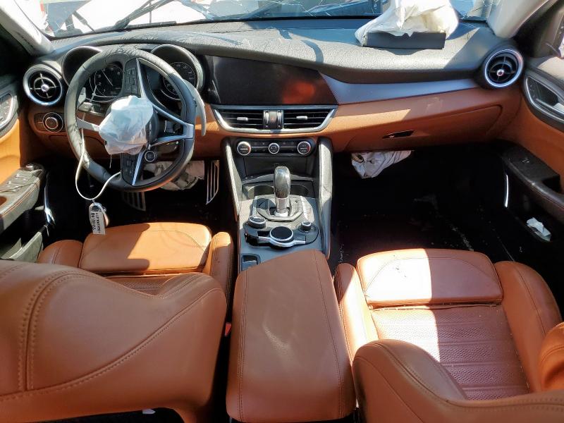 Photo 8 from auction – 2018 ALFA ROMEO GIULIA TI with VIN ZARFAECN1J7583432