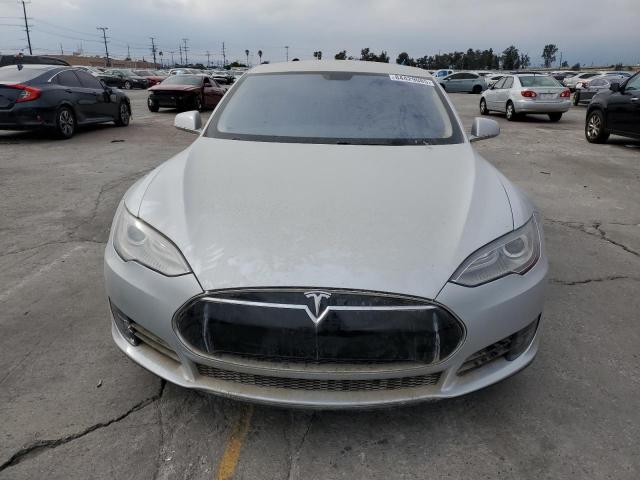Photo 5 from auction – 2013 TESLA MODEL S with VIN 5YJSA1CG6DFP23802