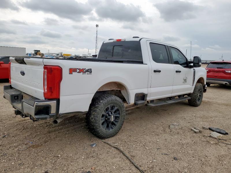 Photo 3 from auction – 2023 FORD F250 SUPER with VIN 1FT7W2BA8PEC03939