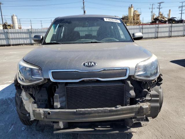 Фото 5 с аукциона – 2014 KIA SOUL с VIN KNDJN2A25E7018445