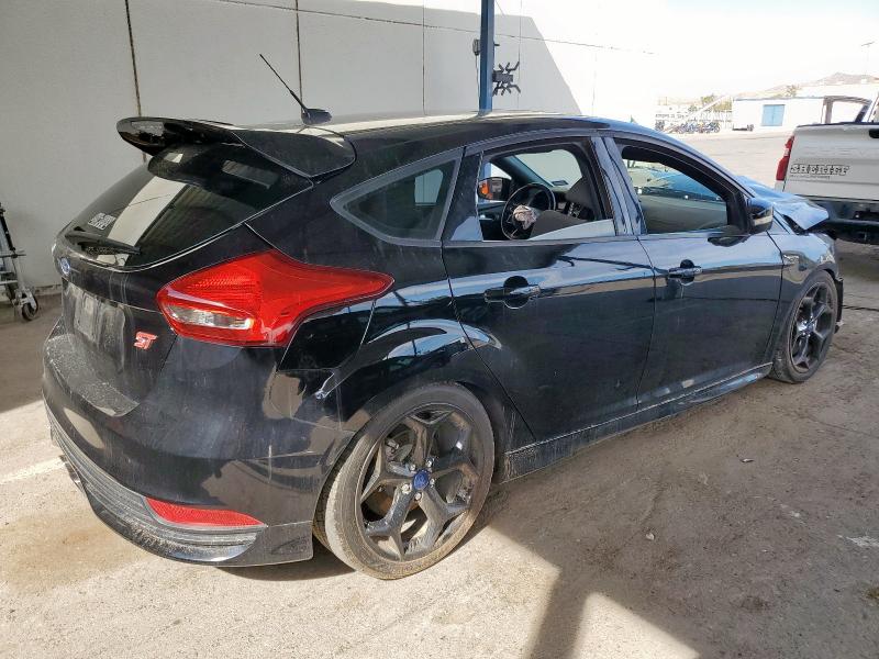 Photo 3 from auction – 2016 FORD FOCUS ST with VIN 1FADP3L97GL253145