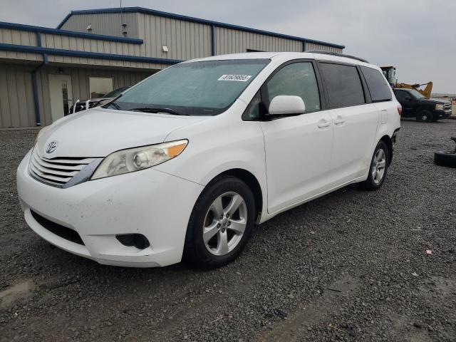 Photo 1 from auction – 2015 TOYOTA SIENNA LE with VIN 5TDKK3DC1FS546224