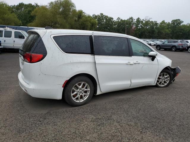 Photo 3 from auction – 2021 CHRYSLER VOYAGER LX with VIN 2C4RC1CG6MR556953