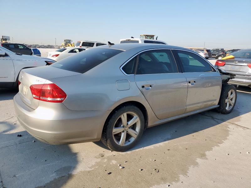 Photo 3 from auction – 2014 VOLKSWAGEN PASSAT SE with VIN 1VWBS7A38EC081367