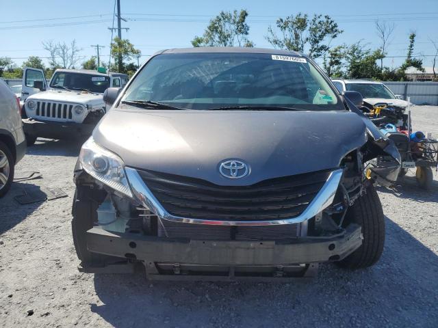Photo 5 from auction – 2011 TOYOTA SIENNA LE with VIN 5TDKK3DC5BS044777