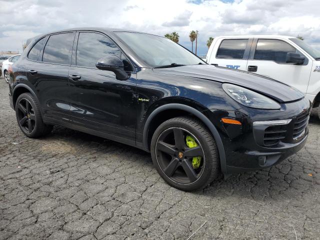 Photo 4 from auction – 2016 PORSCHE CAYENNE SE with VIN WP1AE2A23GLA62386