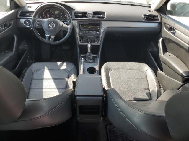 Photo 8 from auction – 2014 VOLKSWAGEN PASSAT S with VIN 1VWAT7A34EC083562