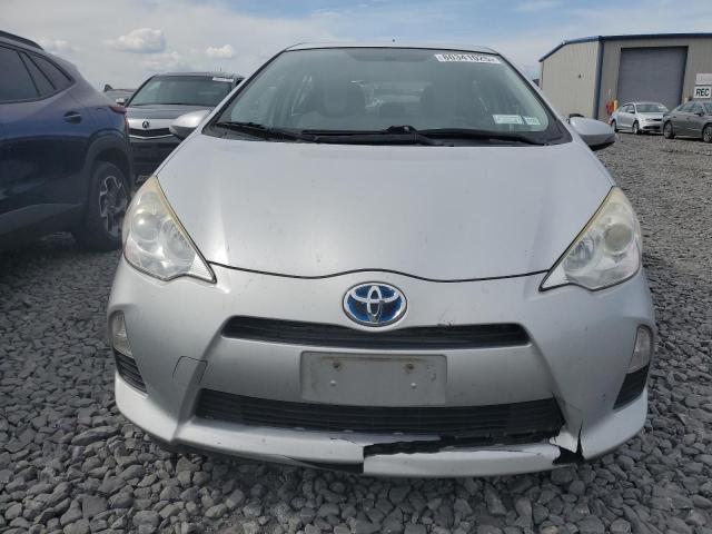 Photo 5 from auction – 2014 TOYOTA PRIUS C with VIN JTDKDTB38E1072460