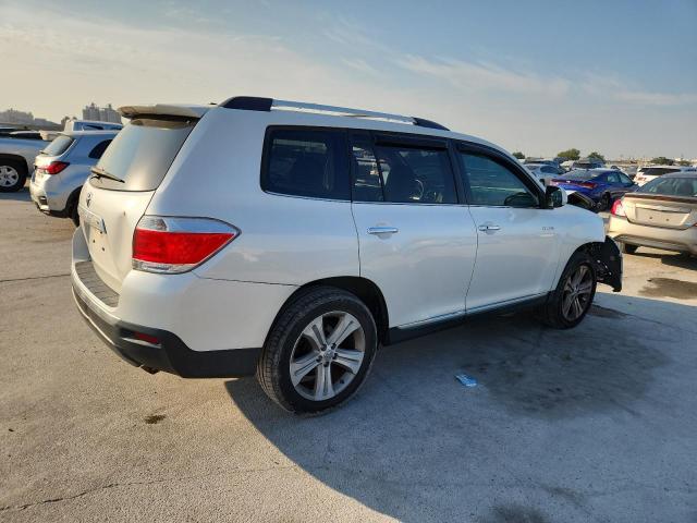 Photo 3 from auction – 2012 TOYOTA HIGHLANDER with VIN 5TDYK3EHXCS087503