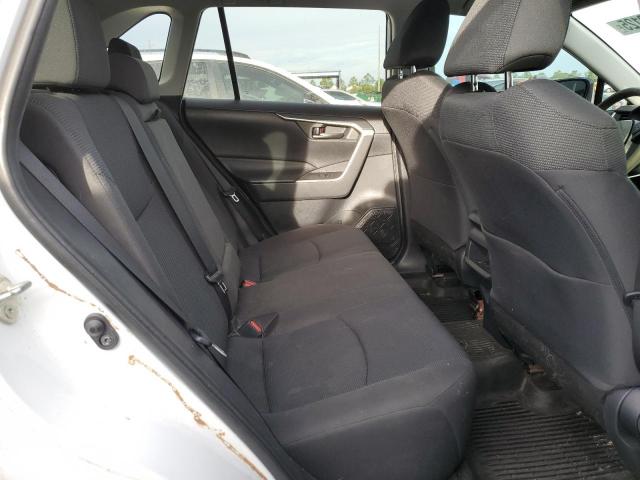 Photo 11 from auction – 2019 TOYOTA RAV4 LE with VIN 2T3H1RFV8KW049307