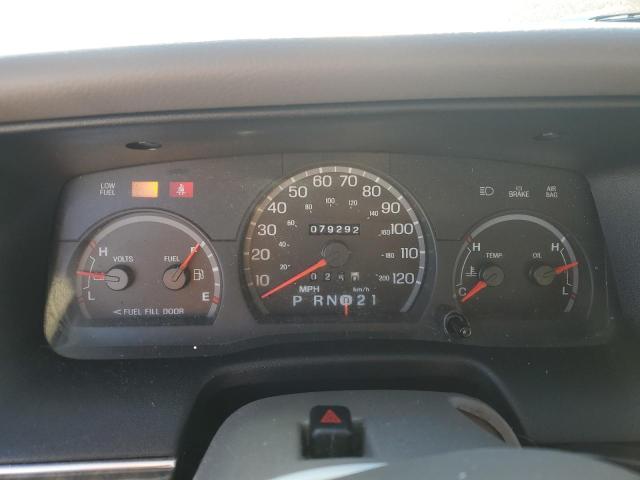 Photo 9 from auction – 2000 FORD CROWN VICT with VIN 2FAFP74W0YX125516
