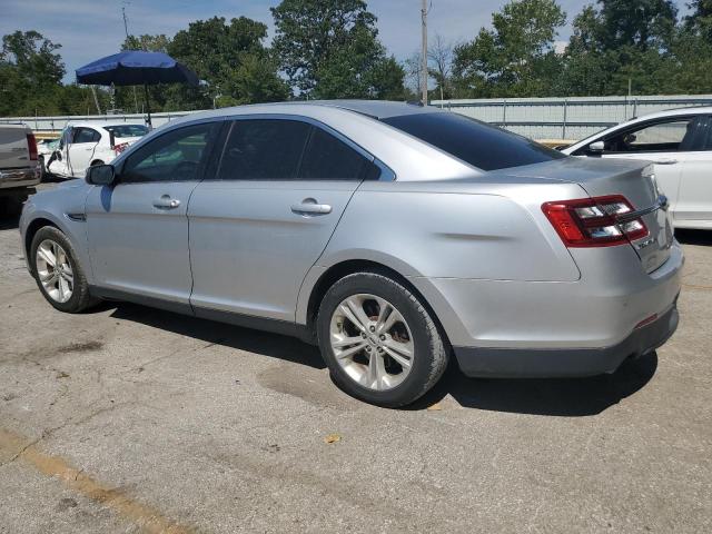Photo 2 from auction – 2016 FORD TAURUS SEL with VIN 1FAHP2E82GG113741