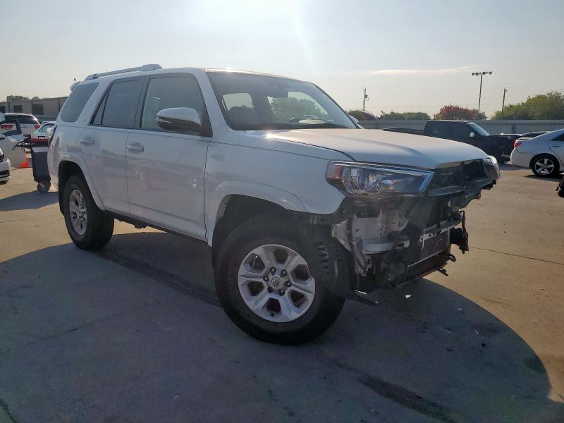 Photo 4 from auction – 2016 TOYOTA 4RUNNER SR with VIN JTEZU5JR0G5125899