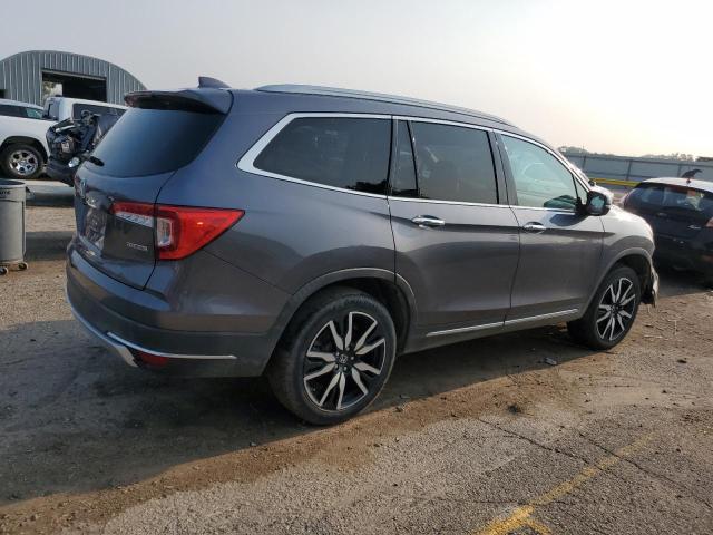 Photo 3 from auction – 2019 HONDA PILOT TOURING with VIN 5FNYF5H66KB006171